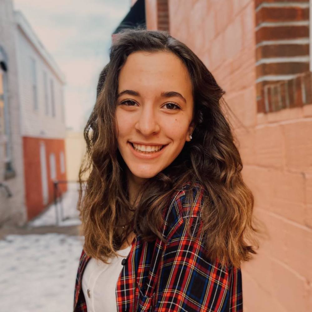 Meet your Posher, Abigail